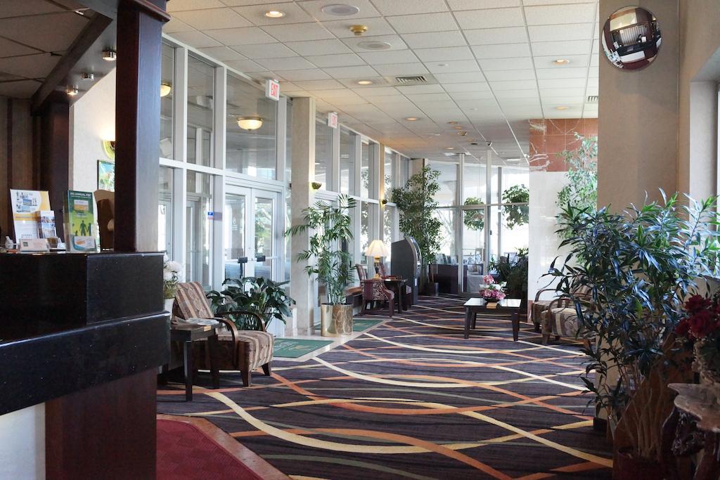 Quality Inn & Conference Center Maple Shade Extérieur photo