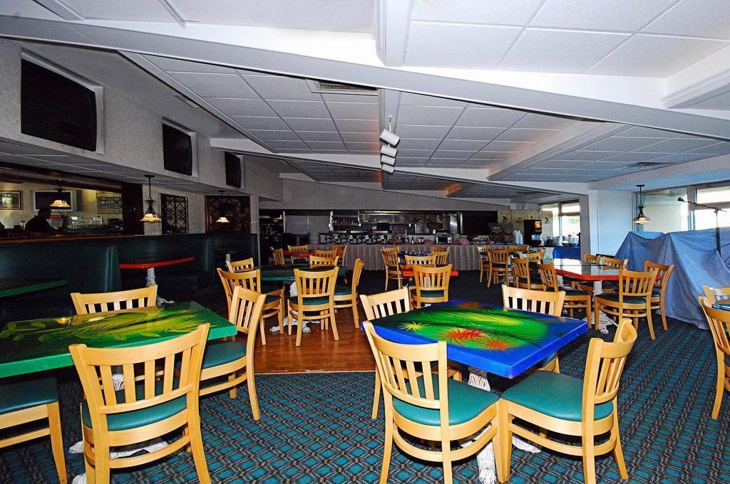 Quality Inn & Conference Center Maple Shade Extérieur photo