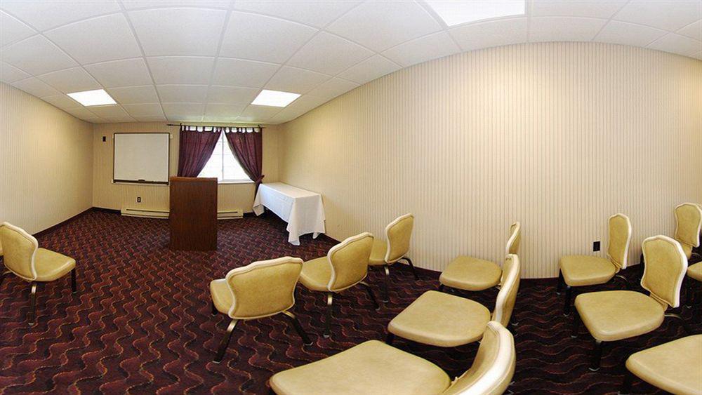 Quality Inn & Conference Center Maple Shade Extérieur photo